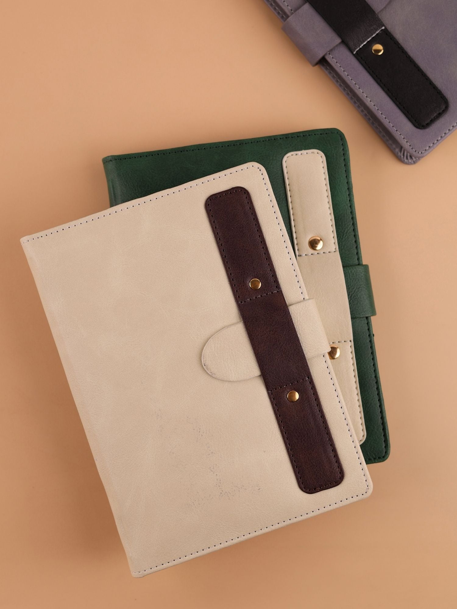 Ivory Tucker Notebook & Pen Combo Kit