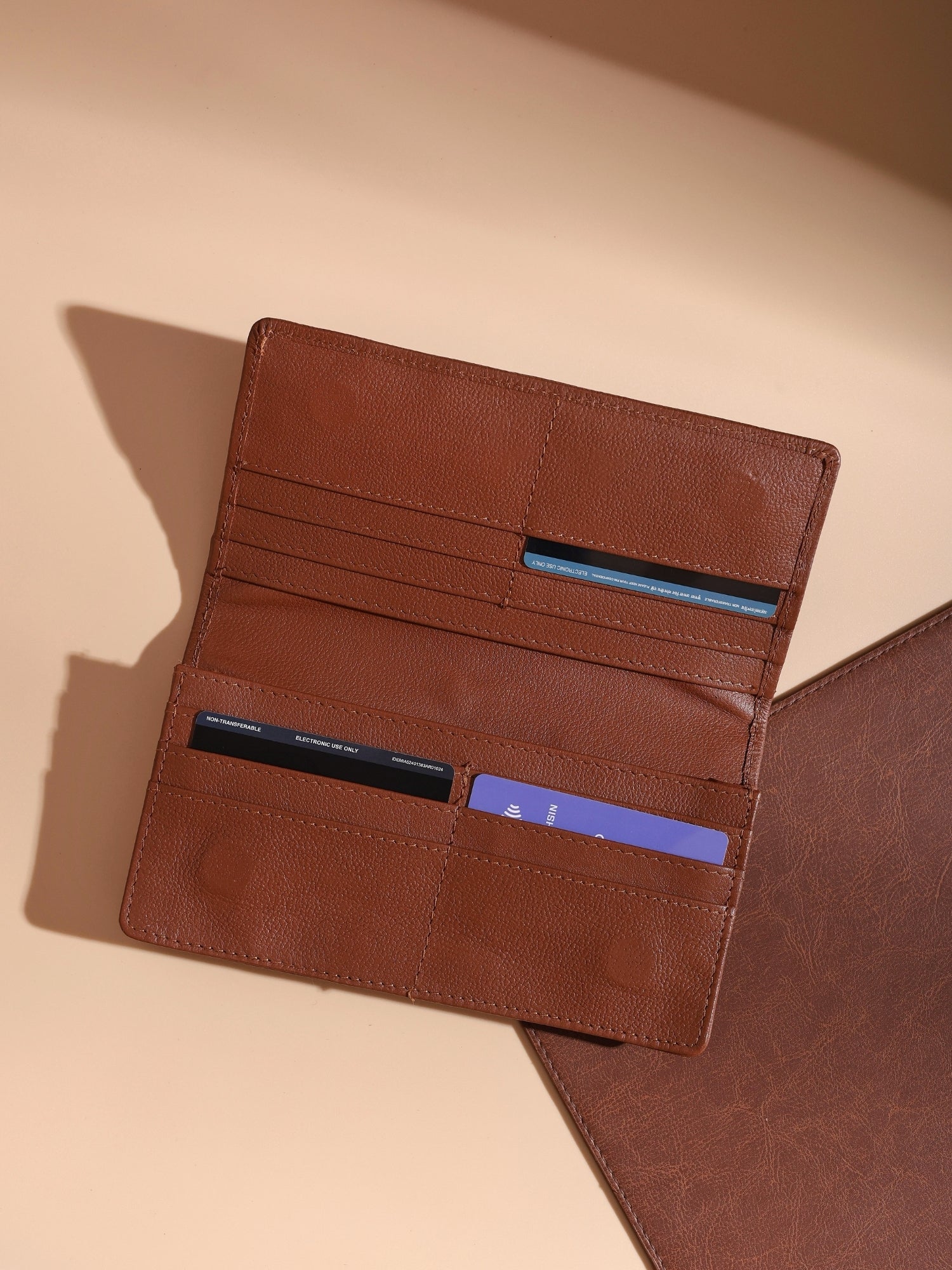 EXEQ Unisex Long Leather Wallet | Cognac Brown