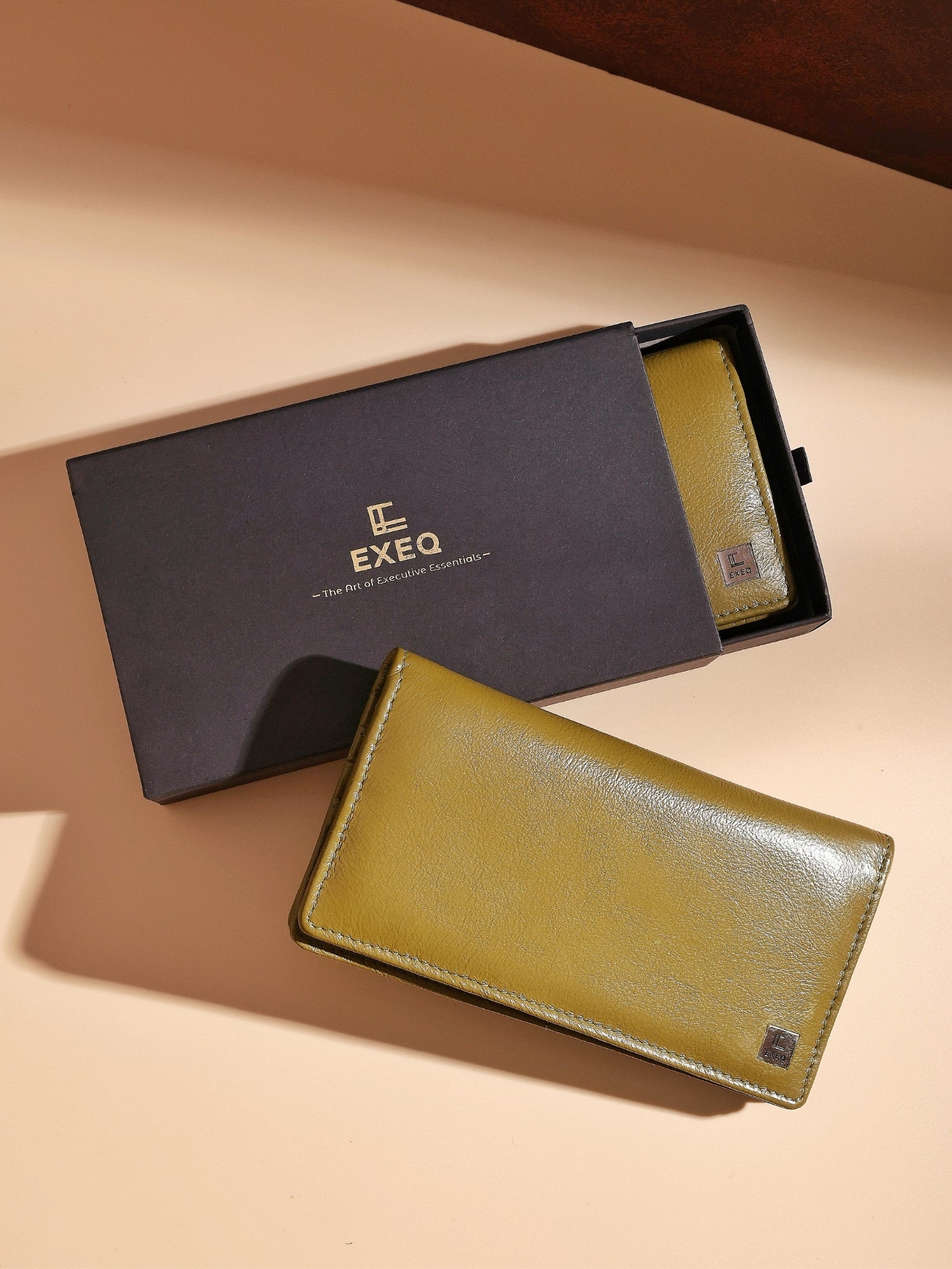 EXEQ Unisex Long Leather Wallet | Olive Moss