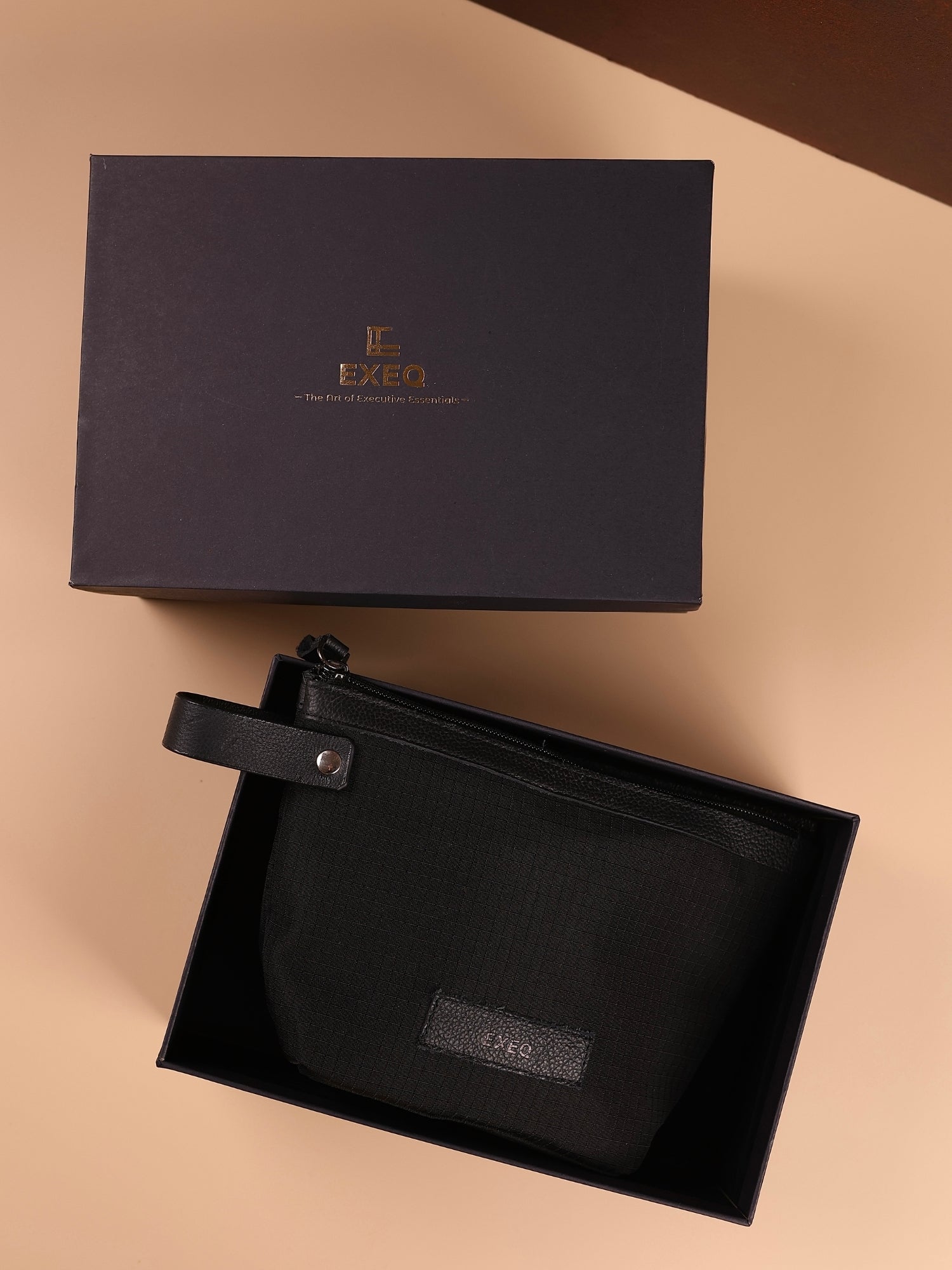 EXEQ Essential Pouch