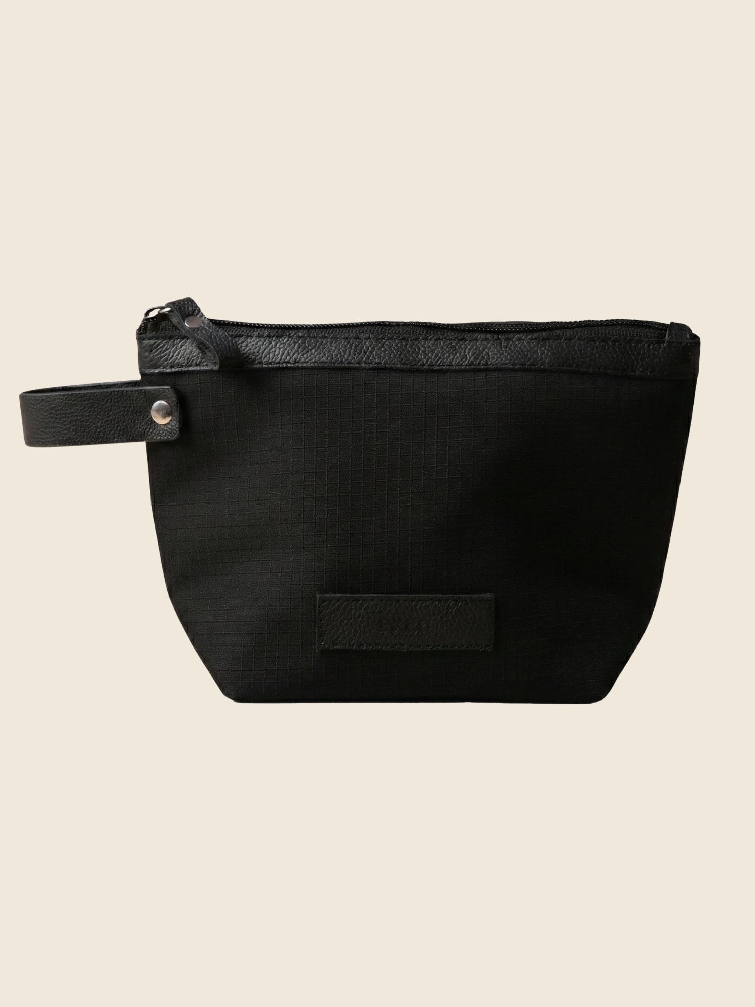 EXEQ Essential Pouch