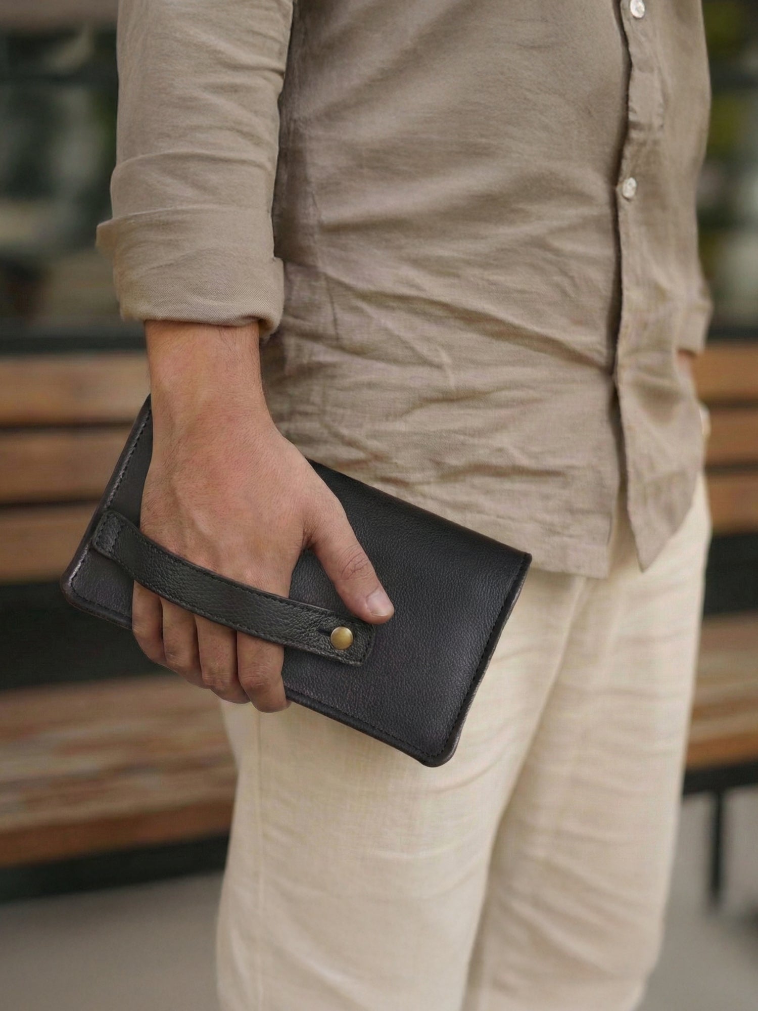 EXEQ Unisex Long Leather Wallet | Midnight Black